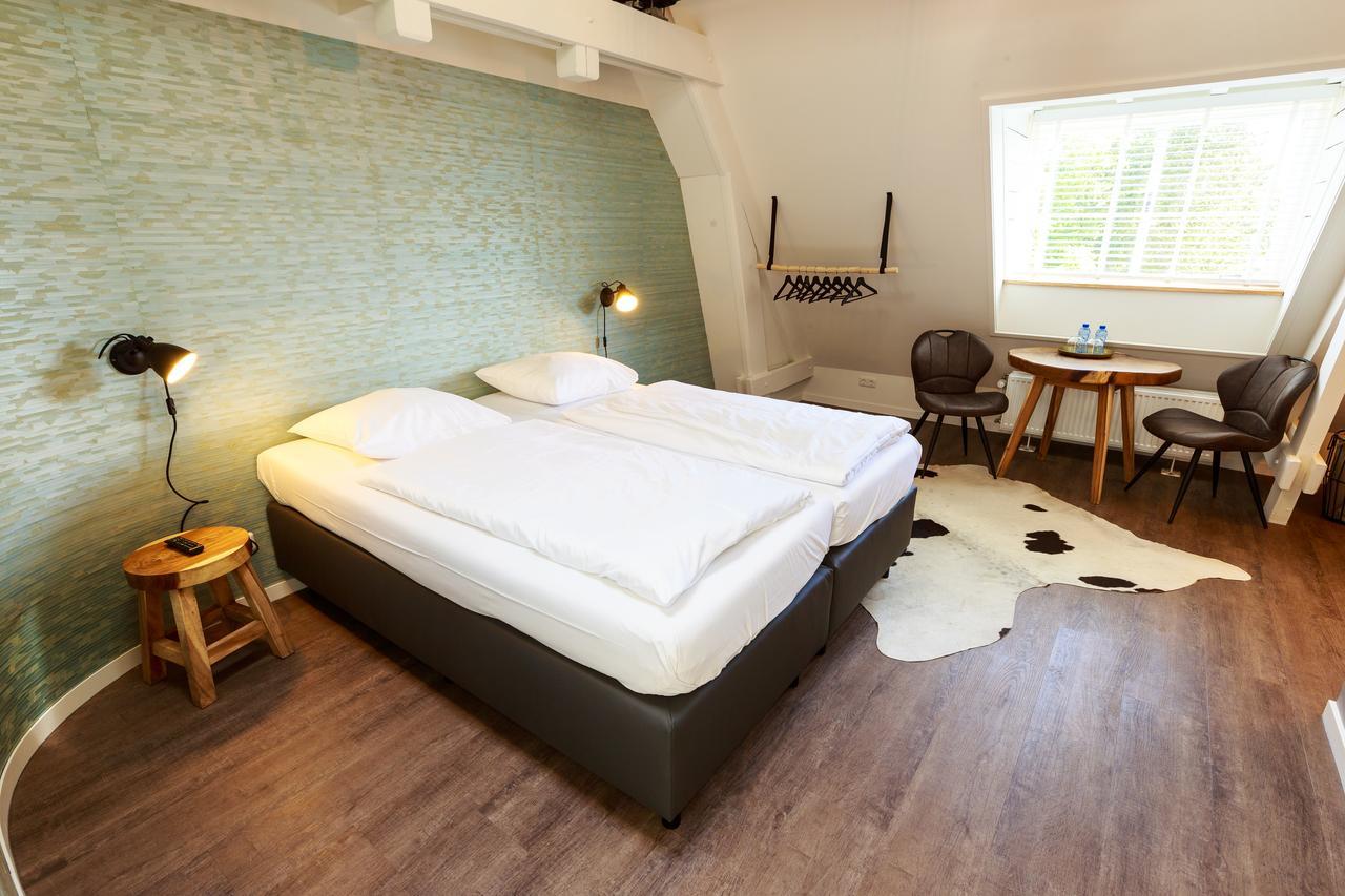 Bed & Breakfast Landgoed De Grote Beek 3*